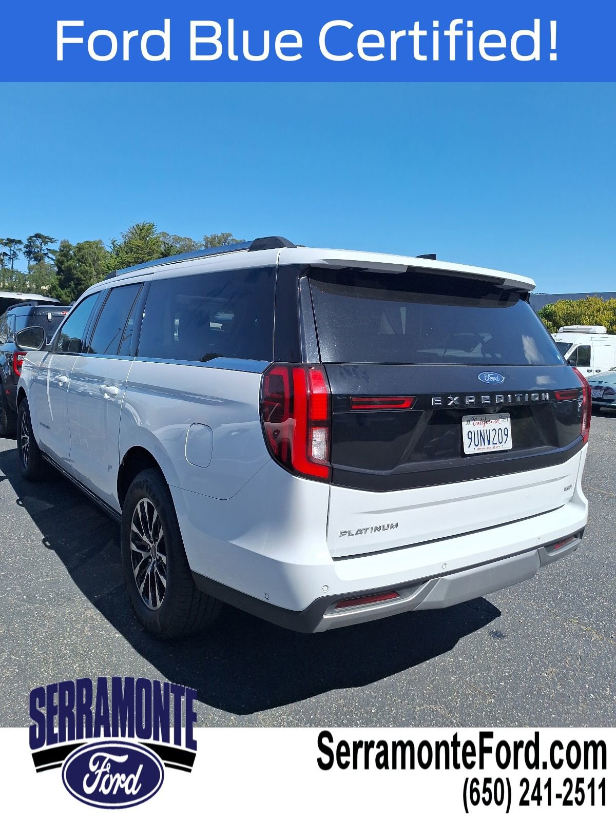 Used 2025 Ford Expedition Max Platinum AWD/4WD image 3