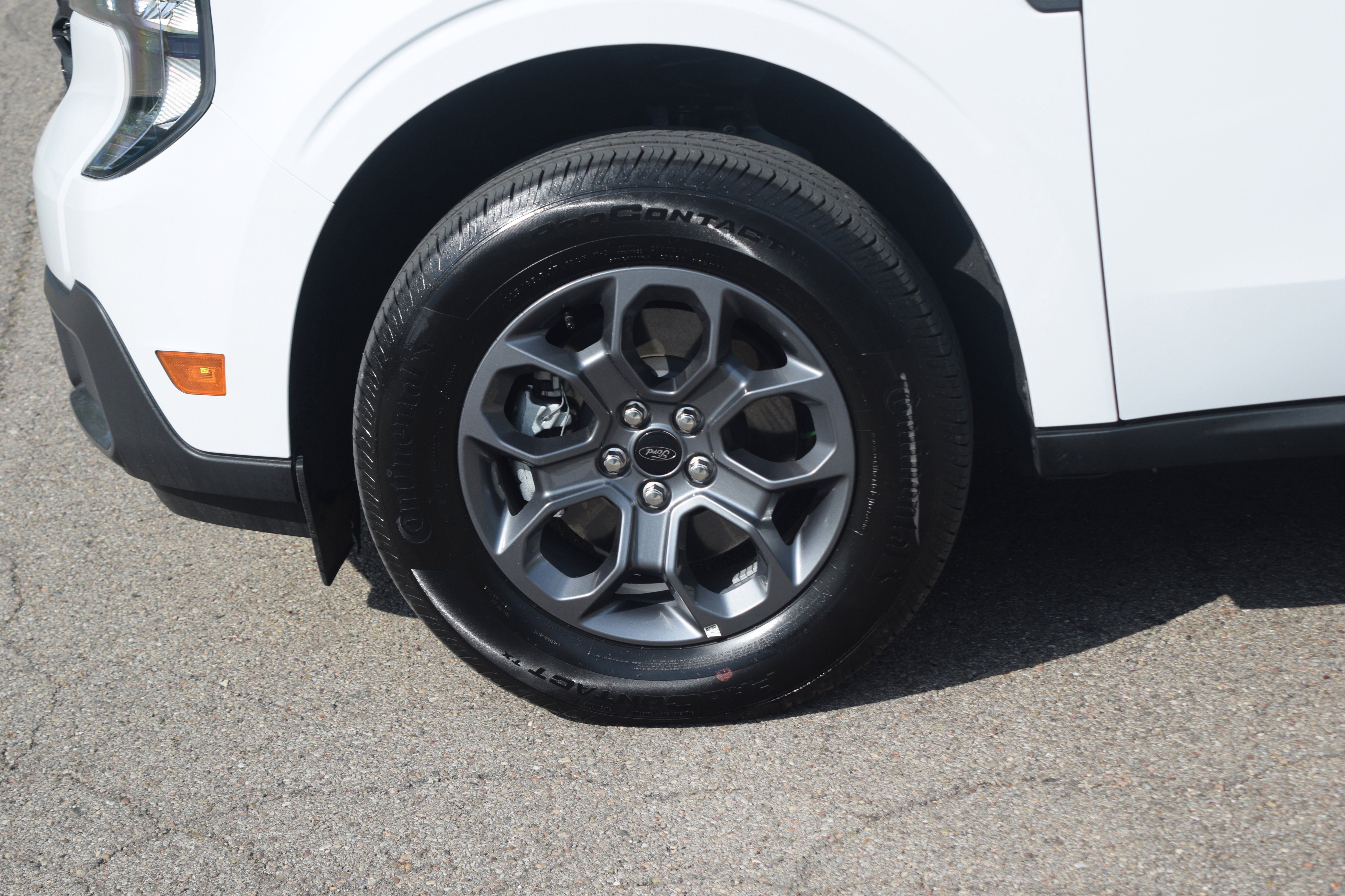 Used 2025 Ford Maverick XLT w/ Equipment Group 302A AWD/4WD image 24