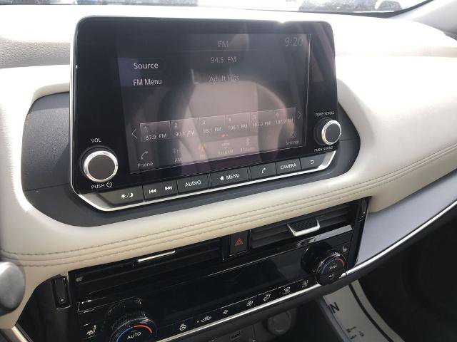 Certified 2022 Nissan Rogue SV w/ SV Premium Package AWD/4WD image 16