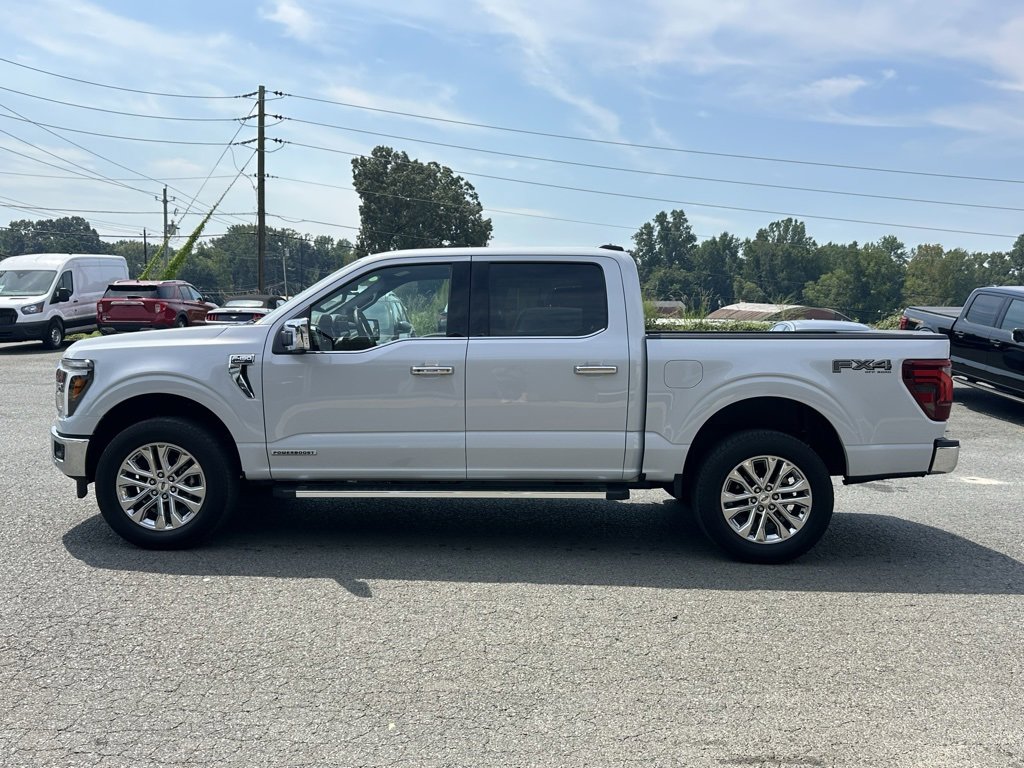Used 2025 Ford F150 Lariat w/ Equipment Group 501A Mid image 3