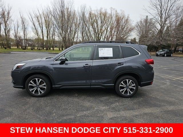 Used 2023 Subaru Forester Limited image 1