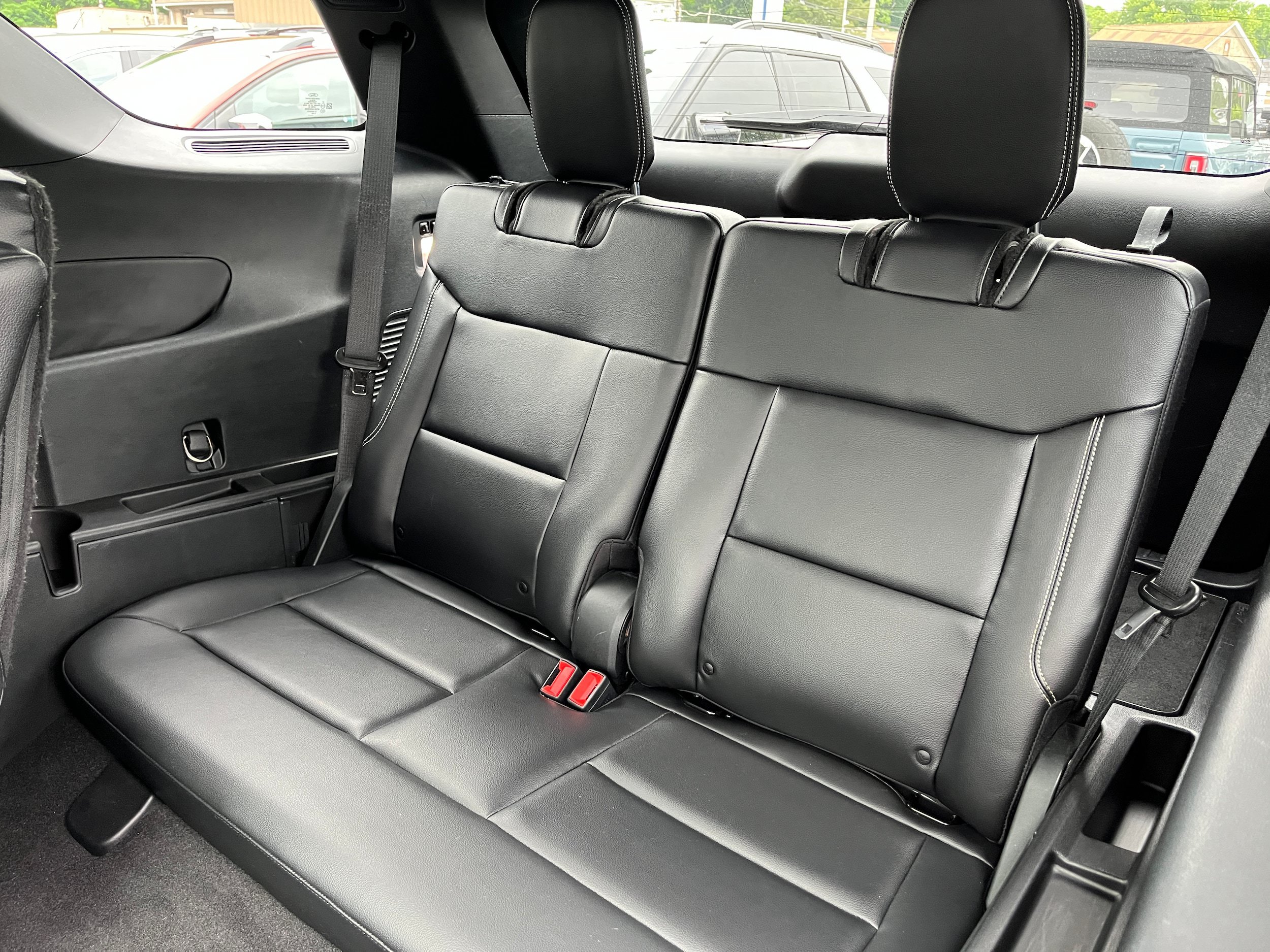 Certified 2020 Ford Explorer ST w/ Premium Technology Package AWD/4WD image 14