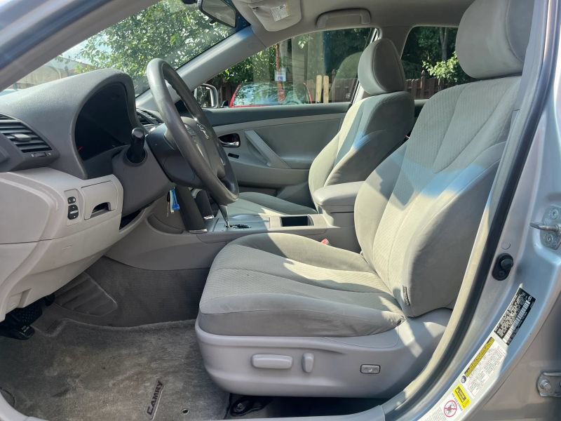 Used 2007 Toyota Camry LE FWD image 11