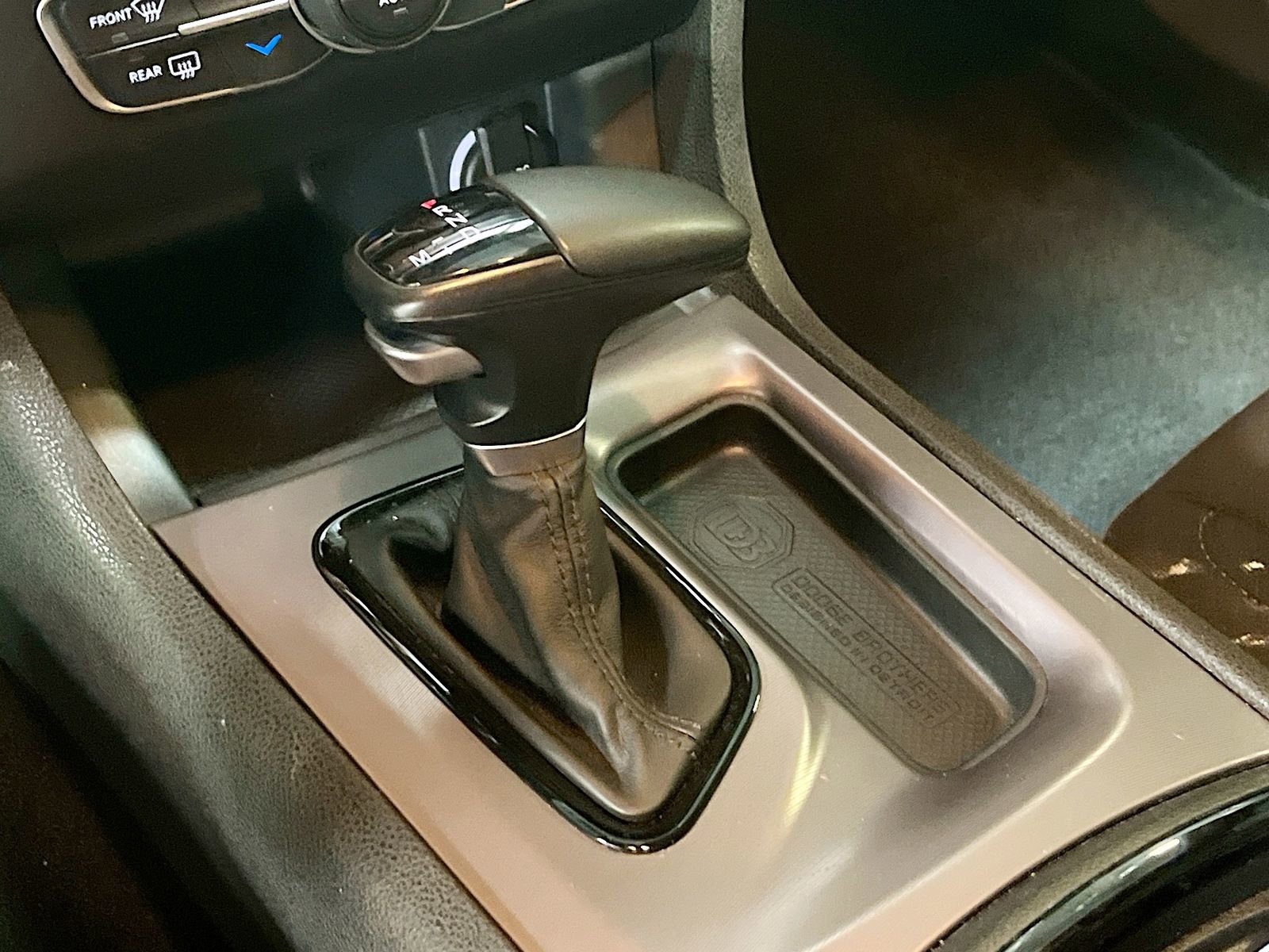 Used 2023 Dodge Charger SXT w/ Blacktop Package AWD/4WD image 16