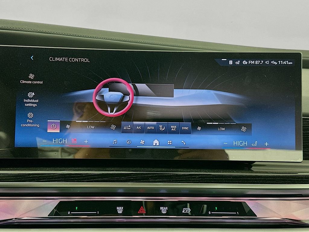 New 2026 BMW 750e xDrive w/ Executive Package image 14