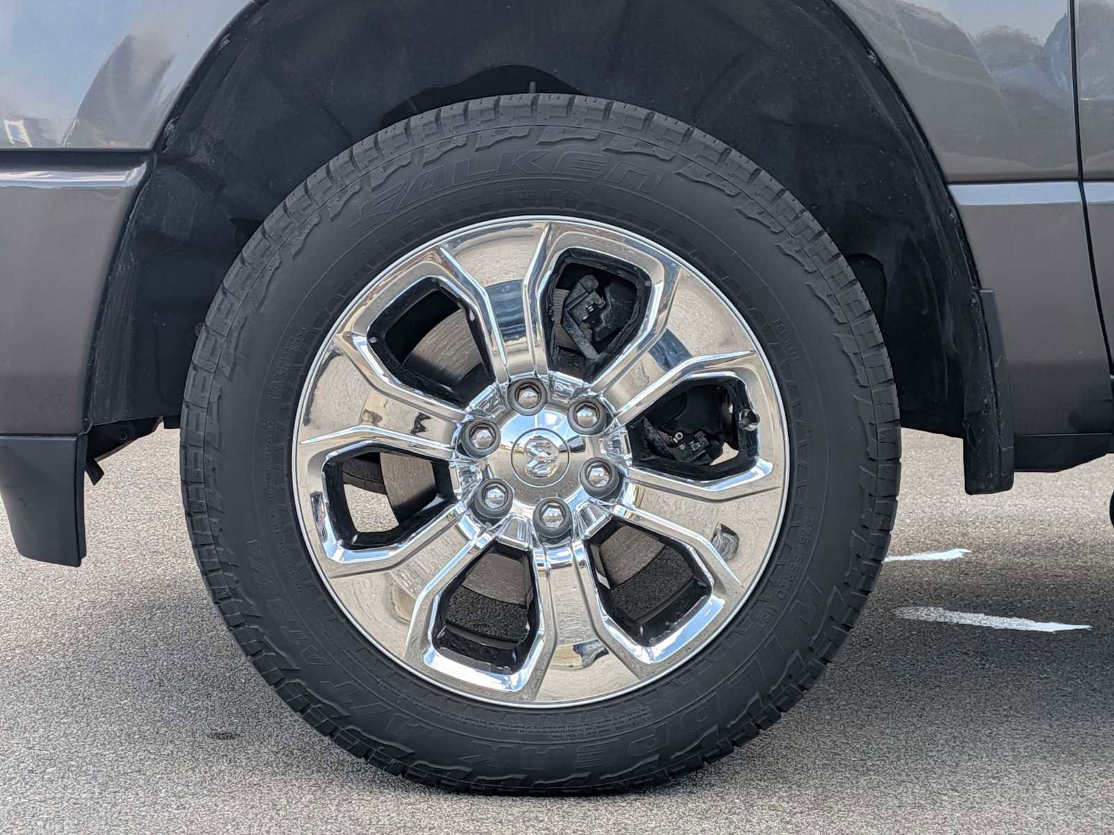 Used 2020 RAM 1500 Big Horn AWD/4WD image 13