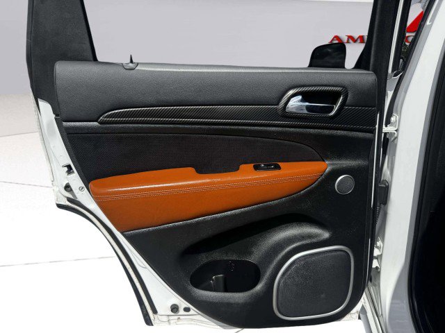 Used 2015 Jeep Grand Cherokee SRT w/ Trailer Tow Group IV image 36