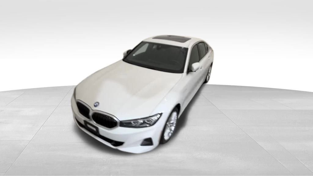 Used 2024 BMW 330e xDrive image 7