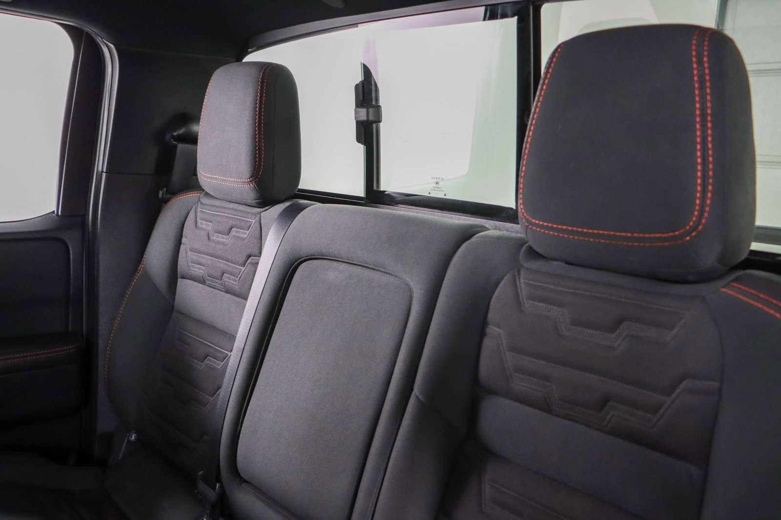 Used 2024 Nissan Frontier PRO-4X w/ Off-Road Protection Package image 26