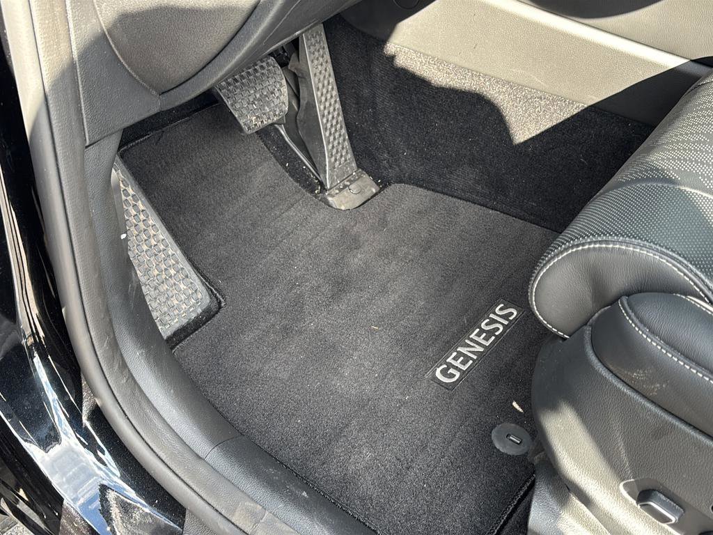 Used 2024 Genesis GV80 3.5T w/ Advanced Package image 18