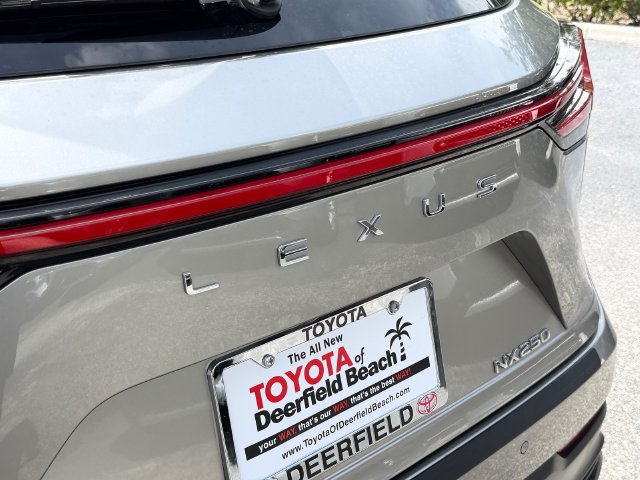 Used 2025 Lexus NX 250 FWD w/ Accessory Package (Z2) image 15