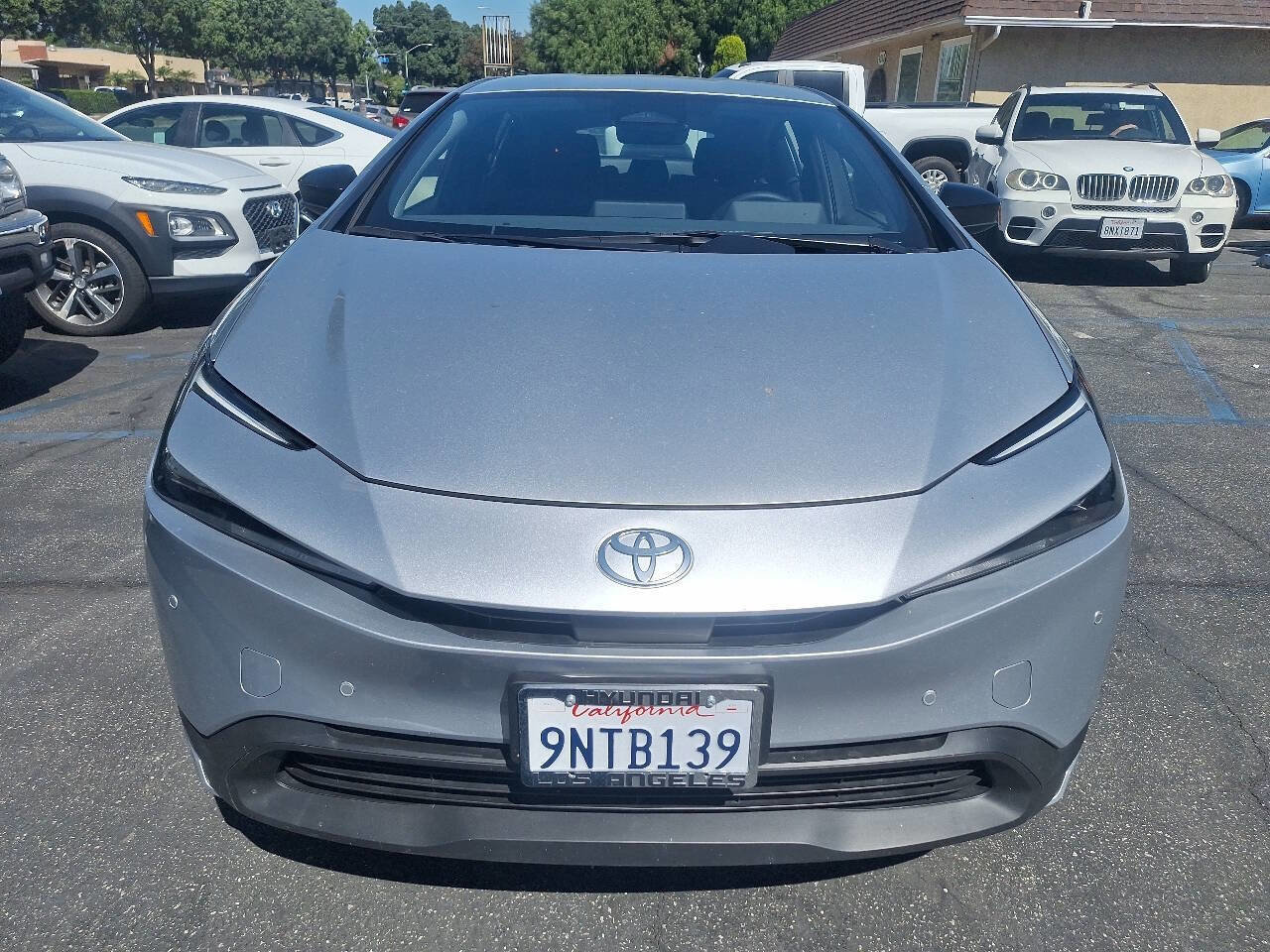 Used 2024 Toyota Prius LE image 5