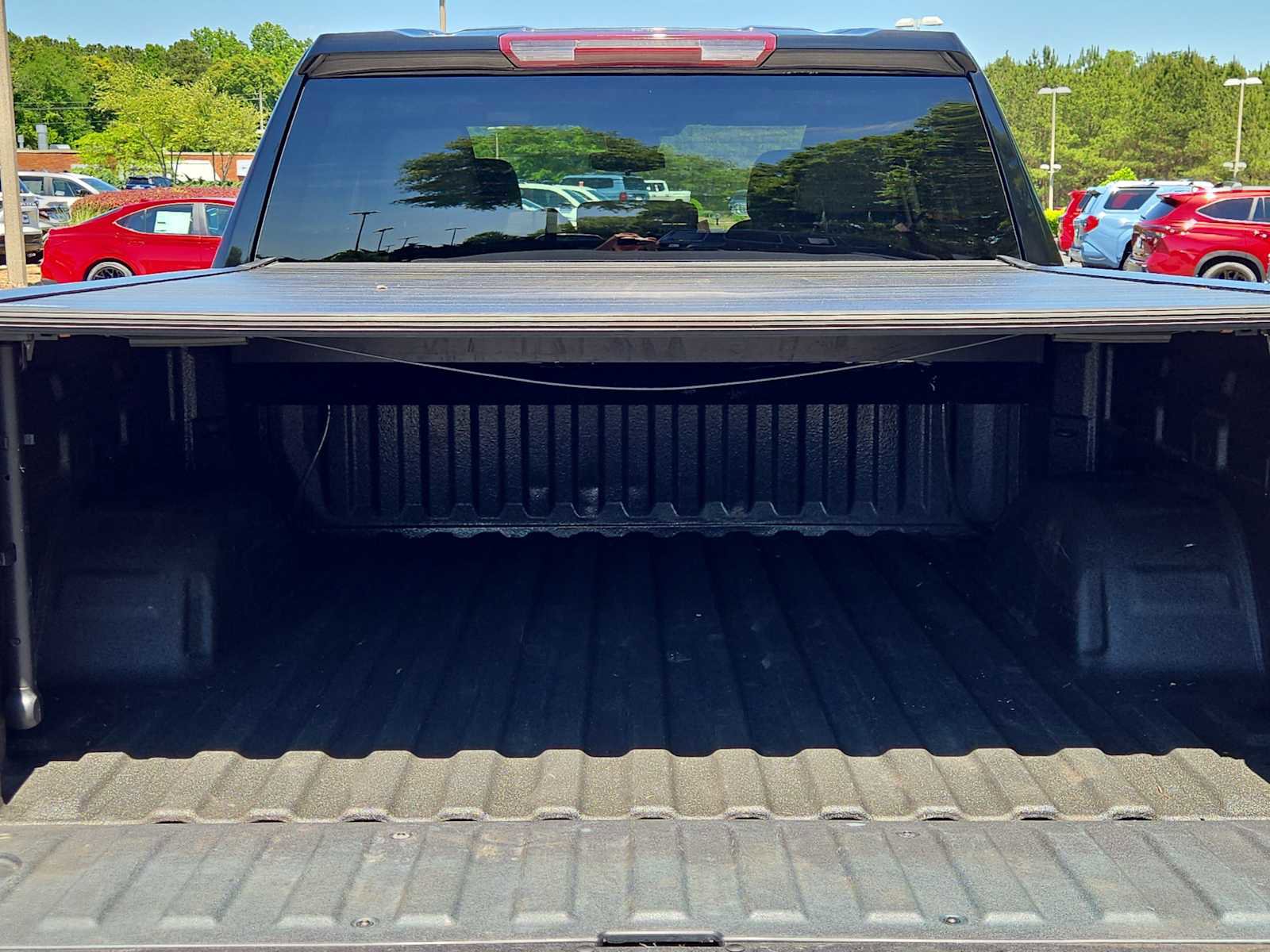 Used 2022 GMC Sierra 1500 Elevation w/ LPO, Elevation Black Package AWD/4WD image 12