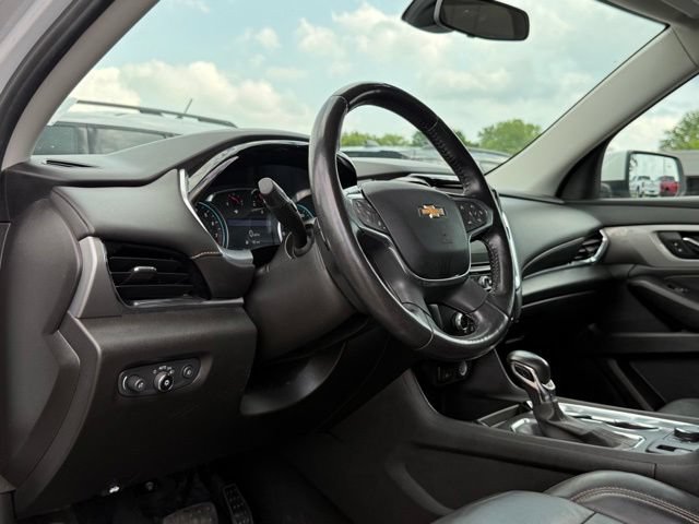 Used 2021 Chevrolet Traverse LT AWD/4WD image 13