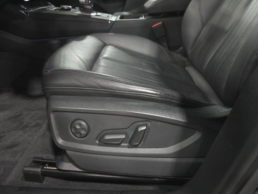 Used 2020 Audi Q5 2.0T Premium w/ Convenience Package image 27