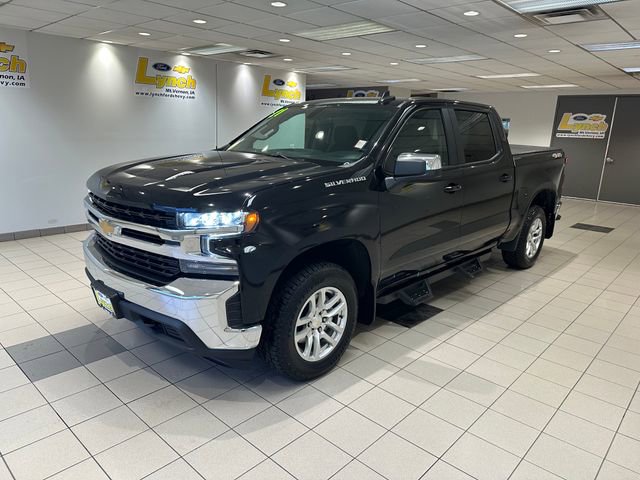 Used 2021 Chevrolet Silverado 1500 LT AWD/4WD image 2
