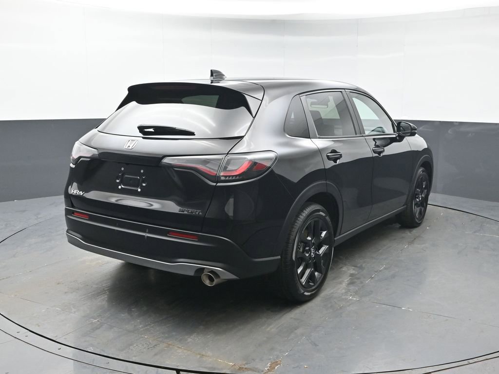 Used 2025 Honda HR-V Sport image 7