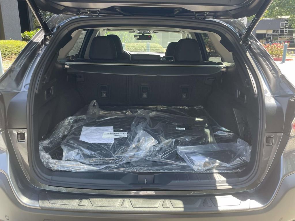 New 2025 Subaru Outback Limited w/ Popular Package #2 image 10