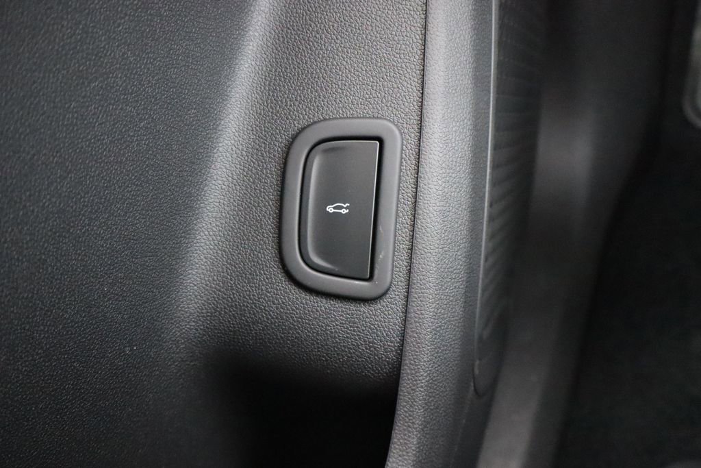 New 2026 Chevrolet Traverse LT w/ Midnight/Sport Edition image 19
