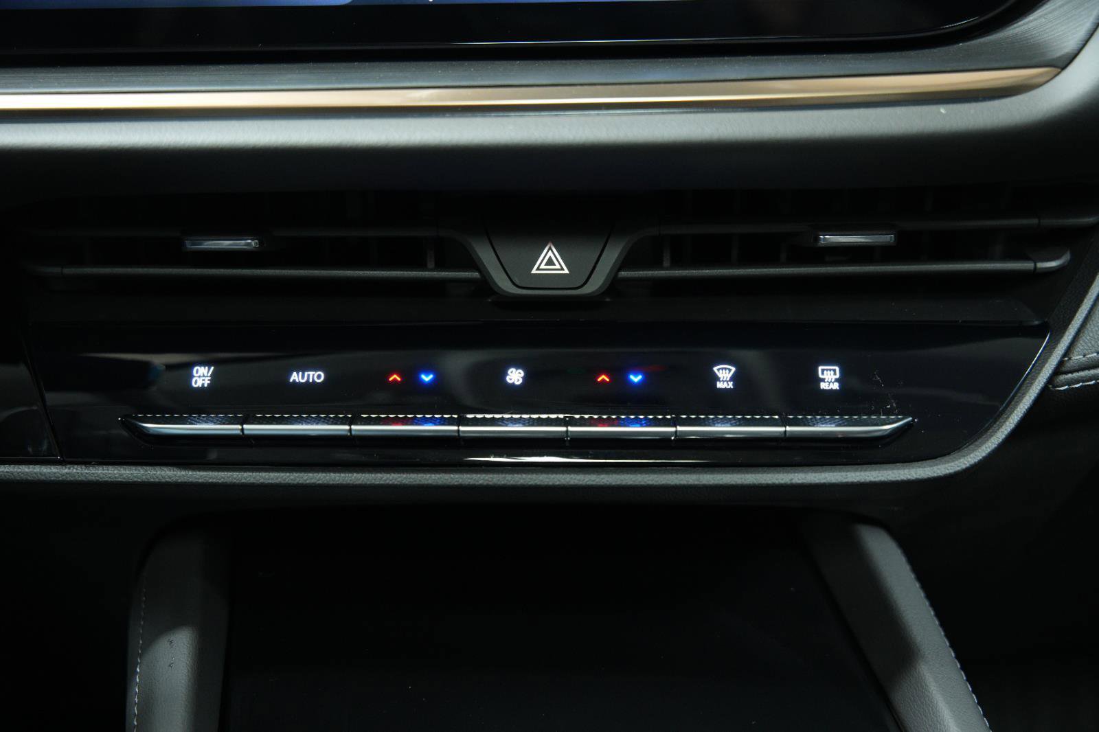 New 2026 Buick Envision Avenir image 35