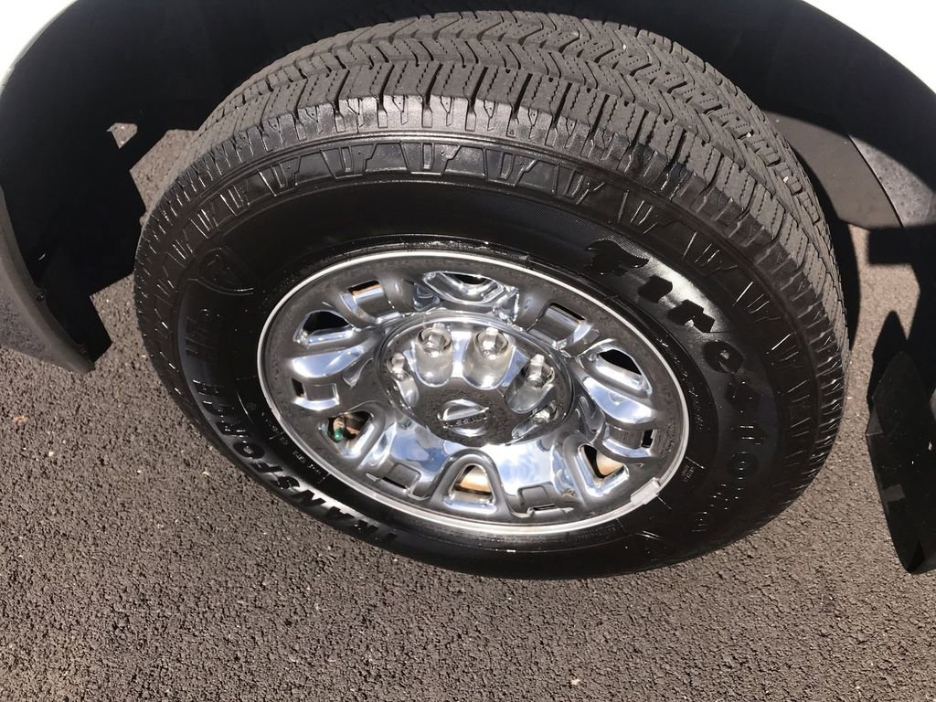 Used 2016 Nissan NV 3500 SL RWD image 10