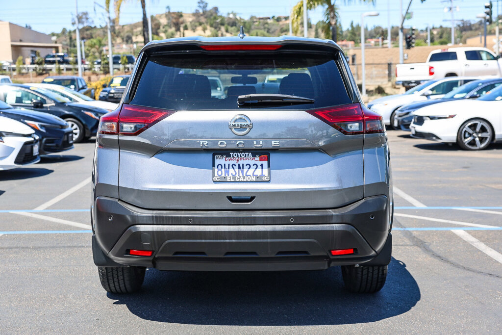 Used 2021 Nissan Rogue S FWD image 21