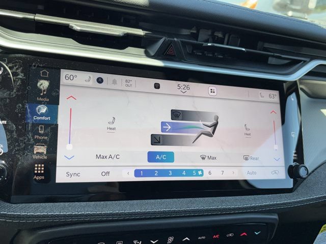 New 2026 Jeep Cherokee Laredo AWD/4WD image 27