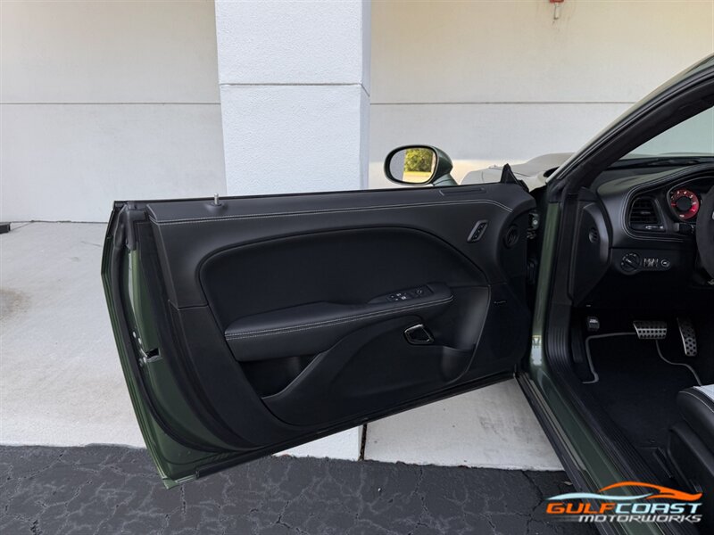 Used 2023 Dodge Challenger SRT Hellcat RWD image 25