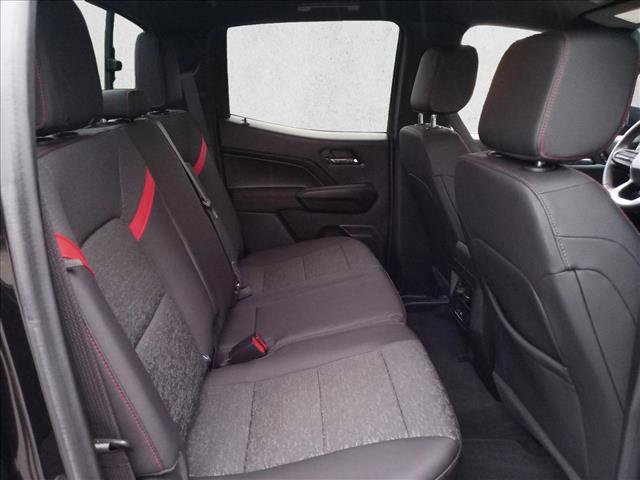 Used 2024 Chevrolet Colorado Z71 w/ Z71 Convenience Package 2 image 16