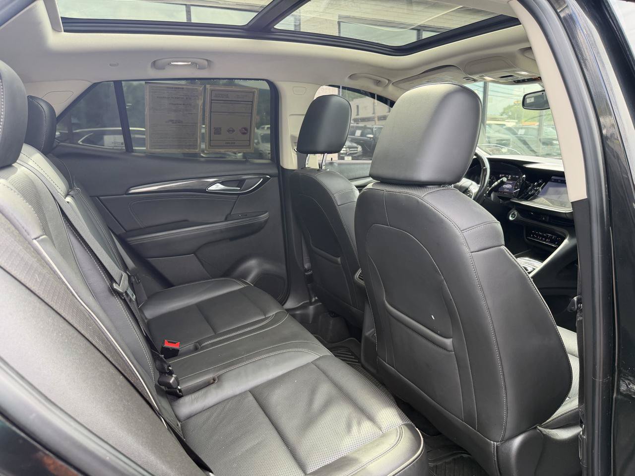 Used 2021 Buick Envision Essence AWD/4WD image 19