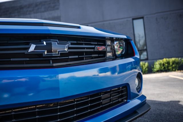Used 2013 Chevrolet Camaro SS w/ Hot Wheels Special Edition RWD image 24