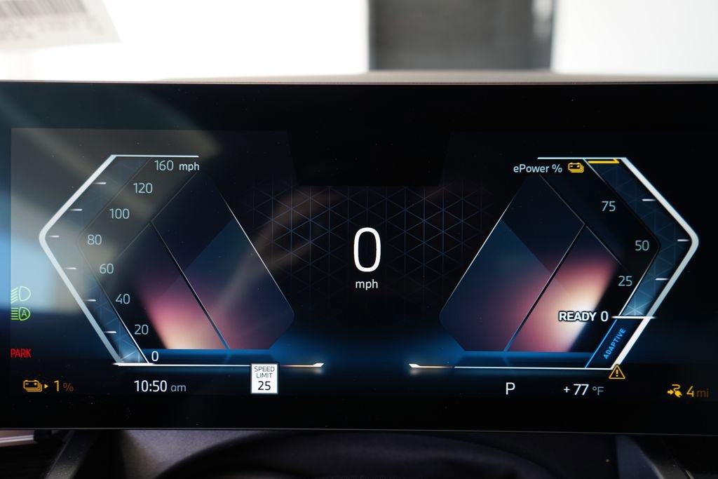 Used 2026 BMW i5 eDrive40 w/ Premium Package image 17