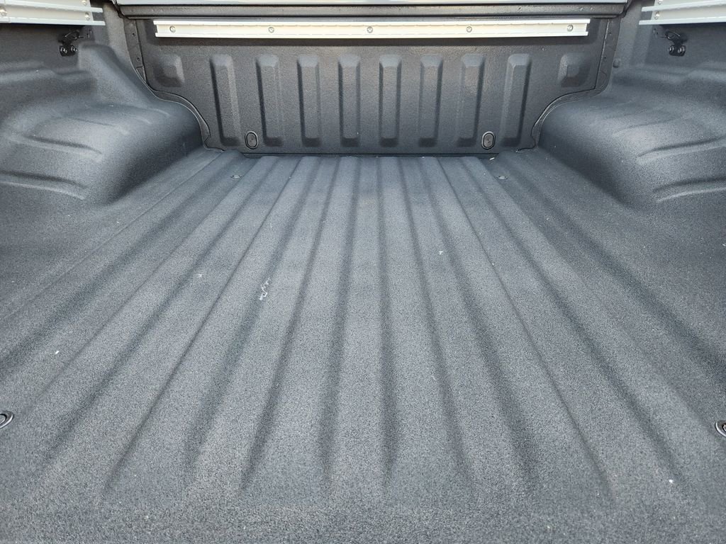 New 2026 Nissan Frontier PRO-4X w/ Pro-4x Convenience Package image 21