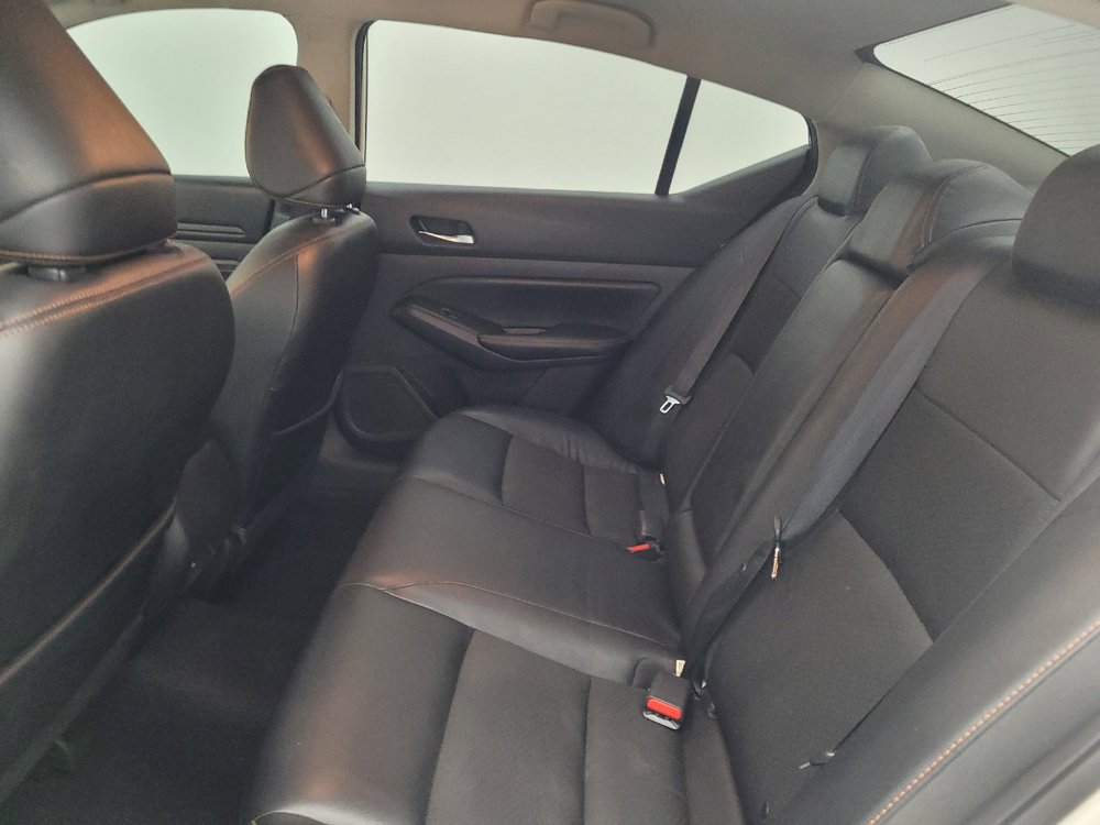 Used 2019 Nissan Altima 2.5 SR FWD image 18
