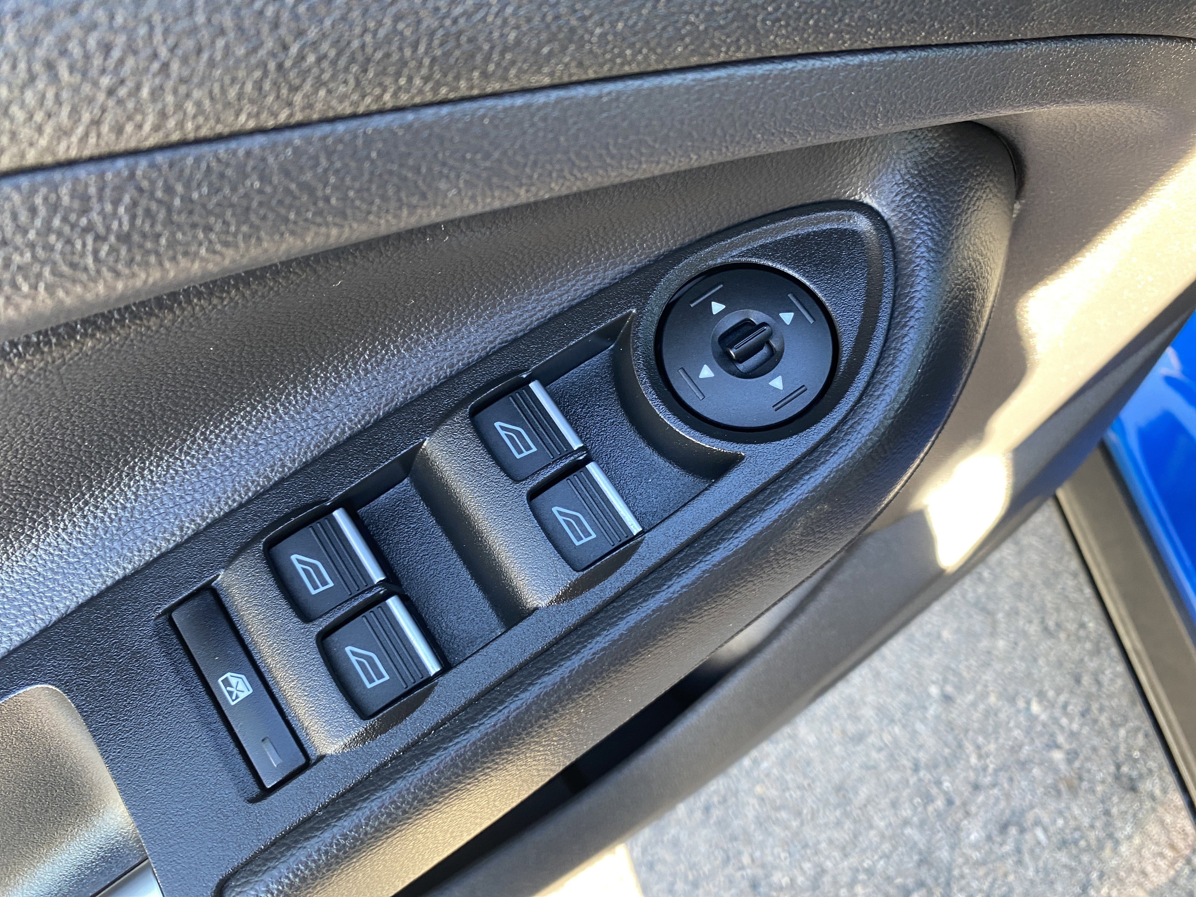 Used 2017 Ford Escape Titanium w/ Equipment Group 301A image 18