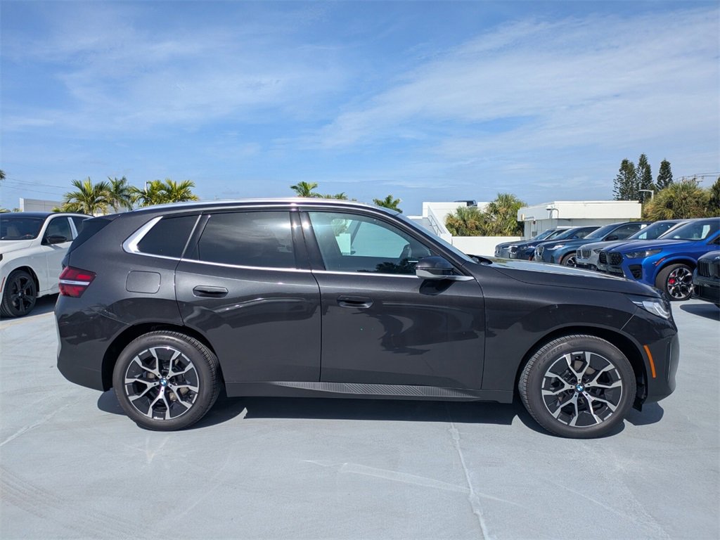 New 2025 BMW X3 xDrive30i image 3