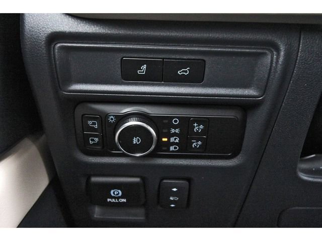 Used 2023 Ford Expedition Platinum image 21