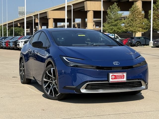 New 2026 Toyota Prius Plug-In Hybrid FWD image 1