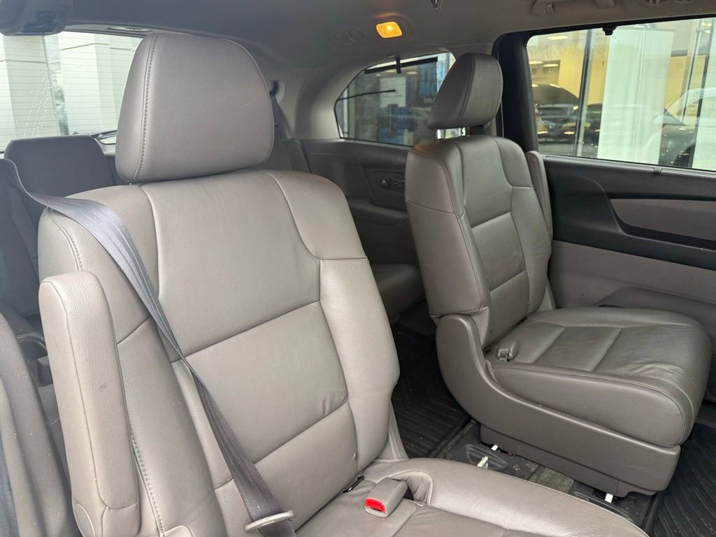 Used 2016 Honda Odyssey Touring image 25
