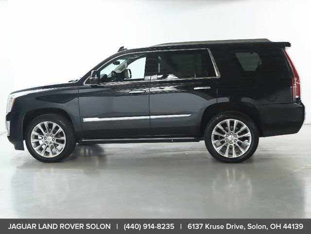 Used 2018 Cadillac Escalade Premium Luxury image 4