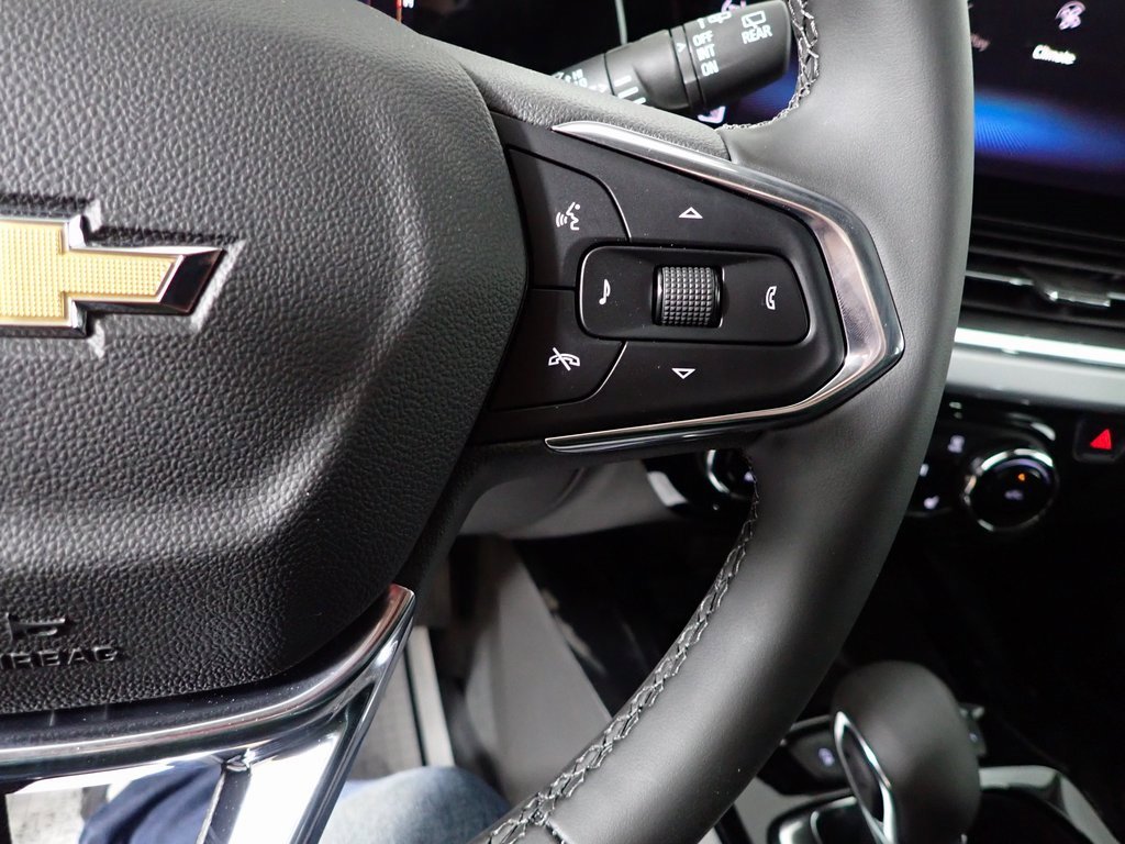 New 2026 Chevrolet Trax LT w/ LT Convenience Package image 21