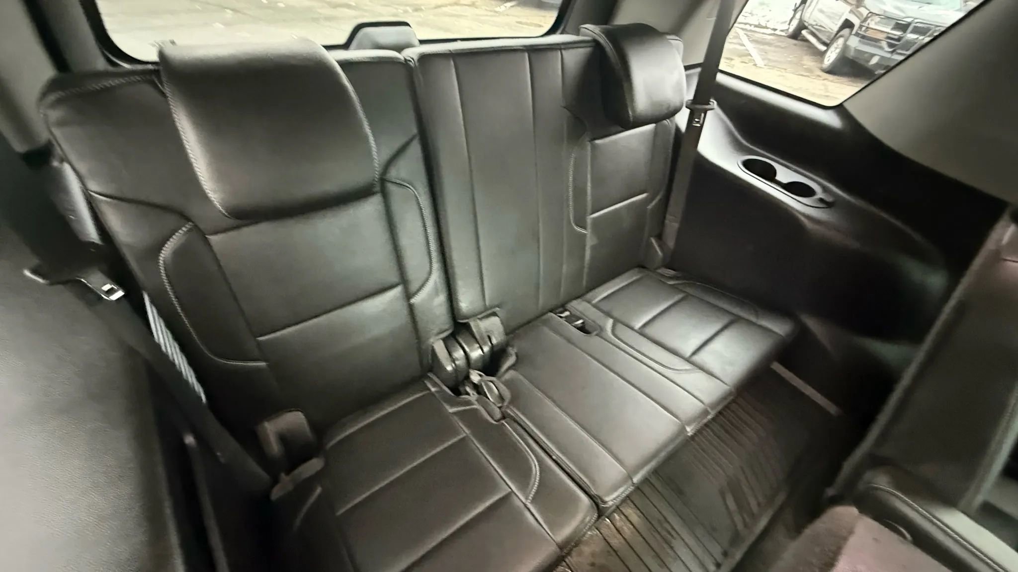 Used 2018 GMC Yukon SLT w/ Open Road Package image 34