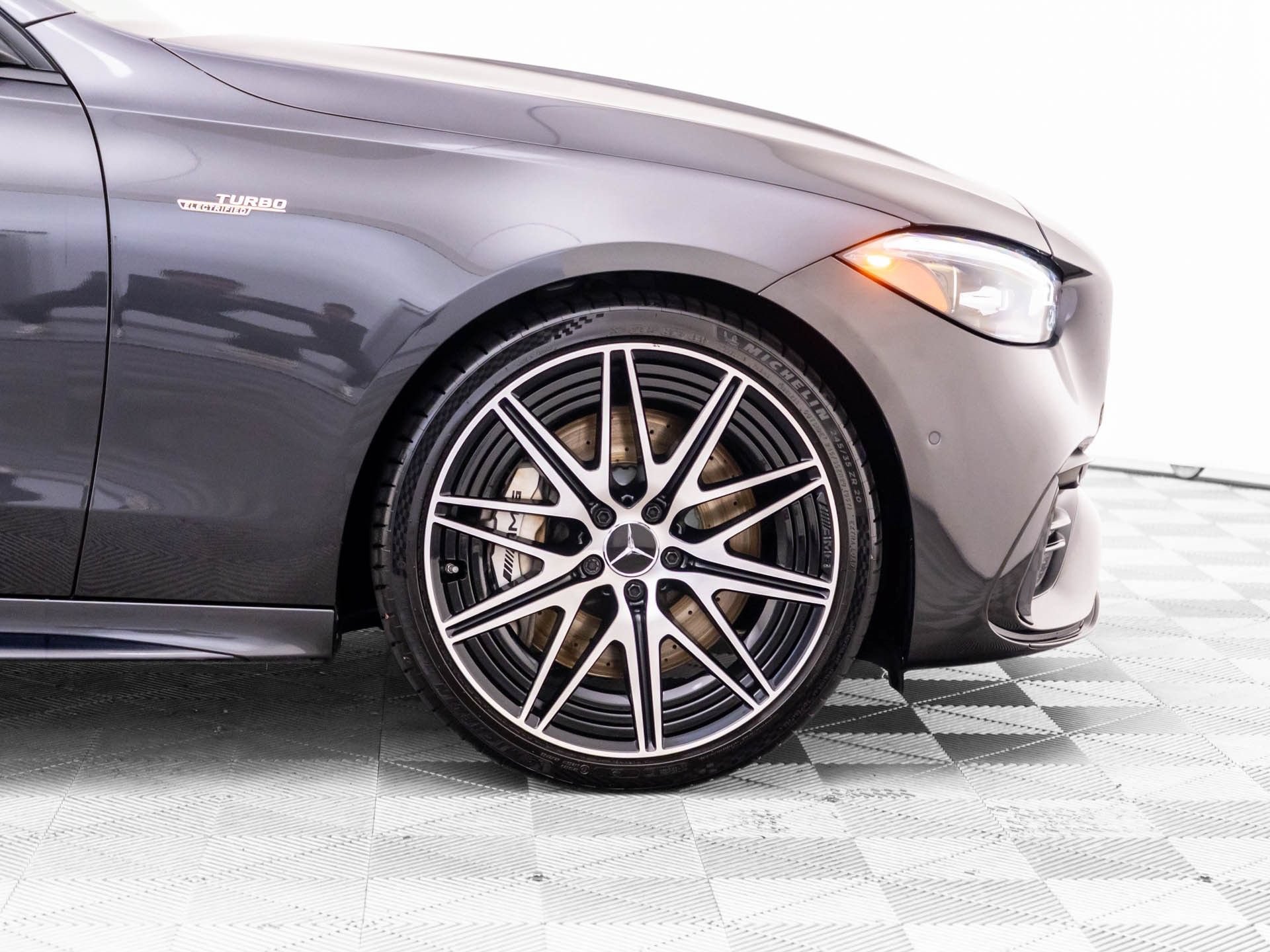 Used 2023 Mercedes-Benz C 43 AMG 4MATIC Sedan image 32