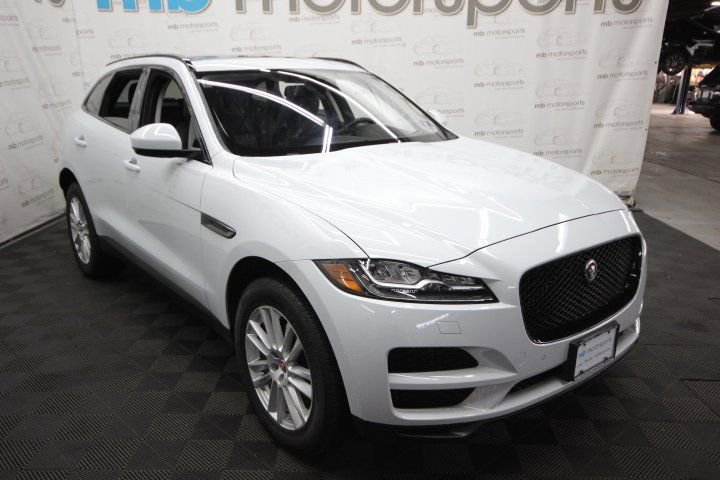 Used 2018 Jaguar F-PACE Prestige image 10
