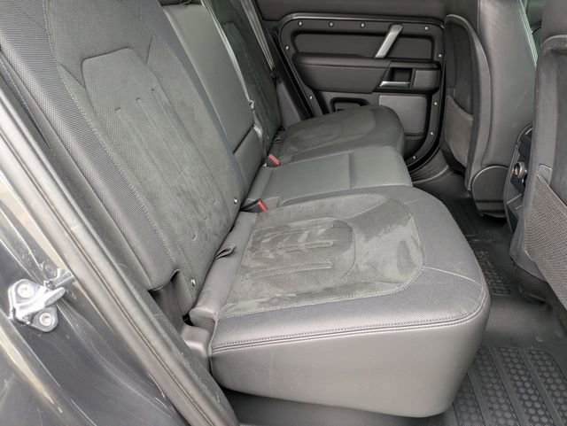 Used 2023 Land Rover Defender 110 Carpathian Edition image 17