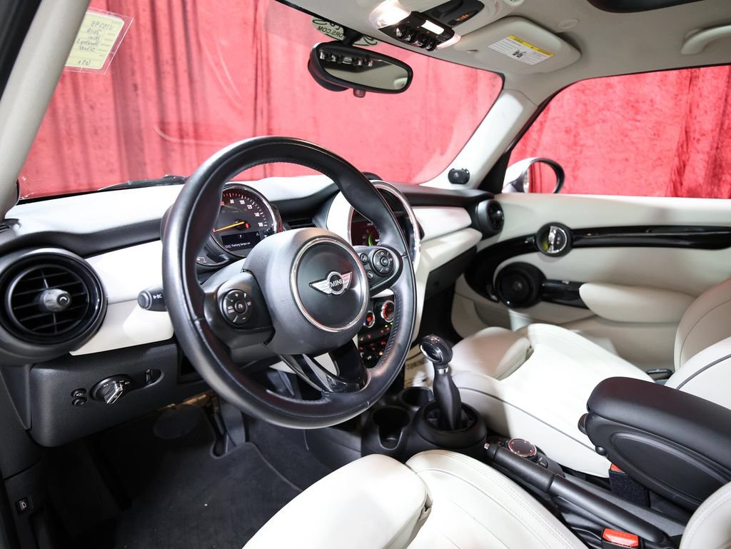 Used 2018 MINI Cooper S FWD image 12
