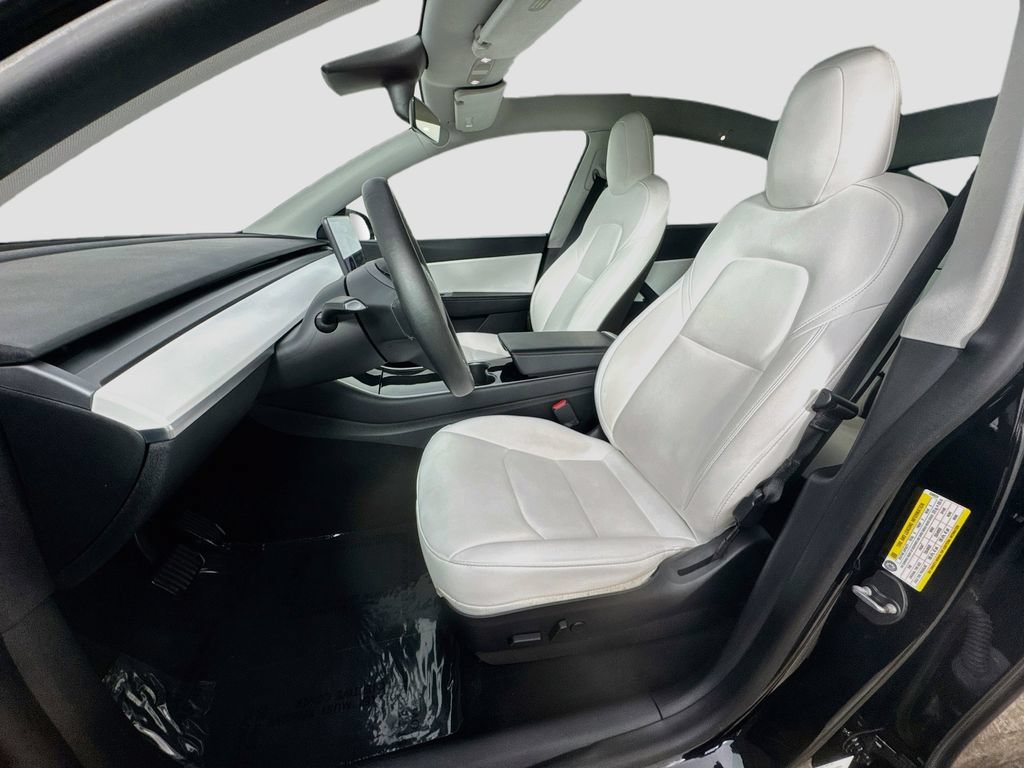 Used 2020 Tesla Model Y Long Range AWD/4WD image 24