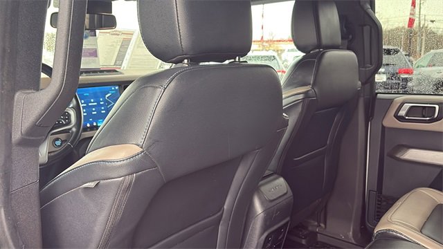Used 2023 Ford Bronco Wildtrak image 22