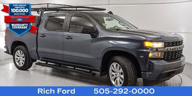 Used 2020 Chevrolet Silverado 1500 Custom w/ Custom Value Package AWD/4WD image 1