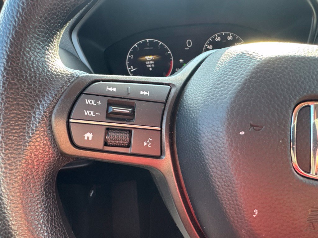 Used 2026 Honda HR-V LX image 17